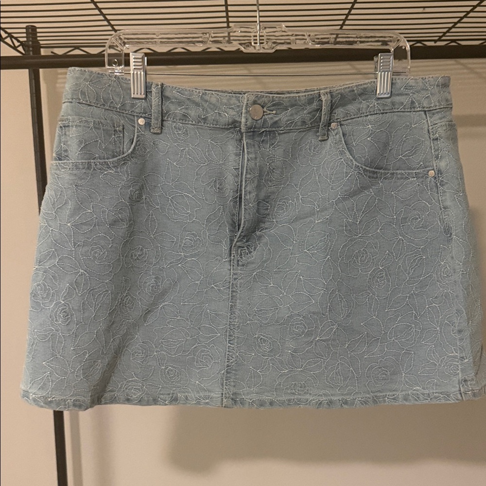 Floral Embroidered Denim Skirt